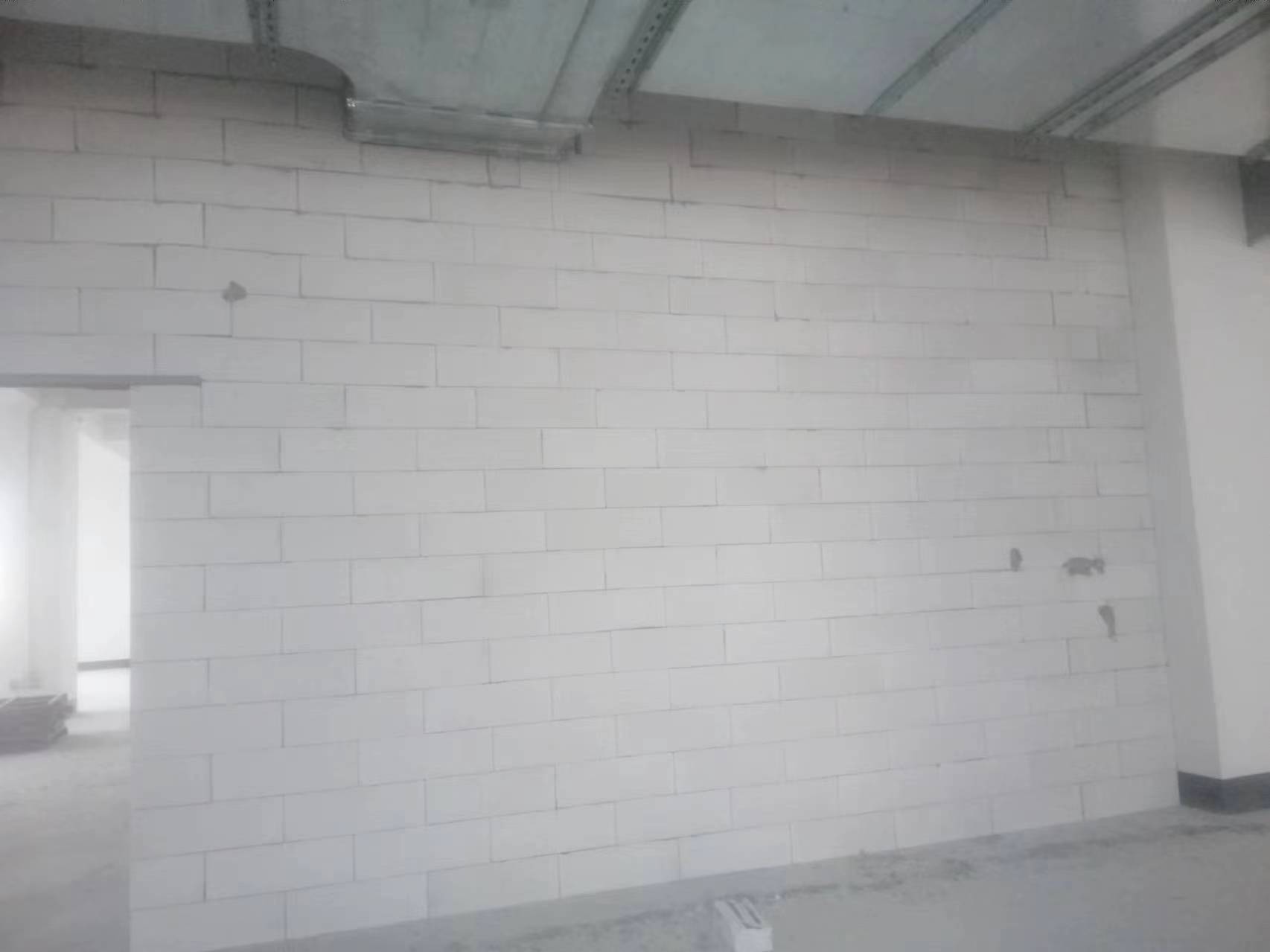 轻质砖隔墙施工参考图1